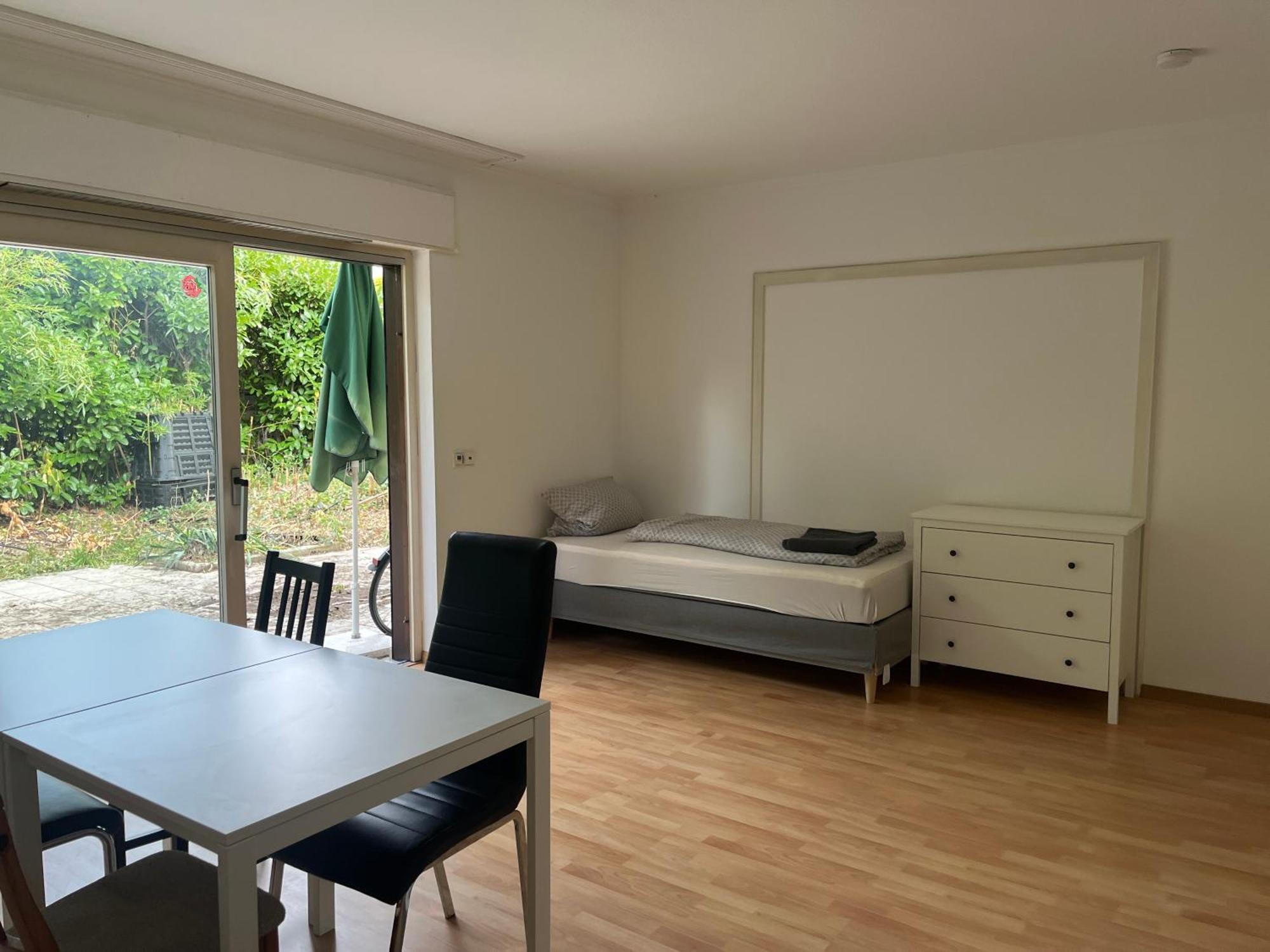 Monteurzimmer In Durlach! By Simplex Villa Karlsruhe Esterno foto